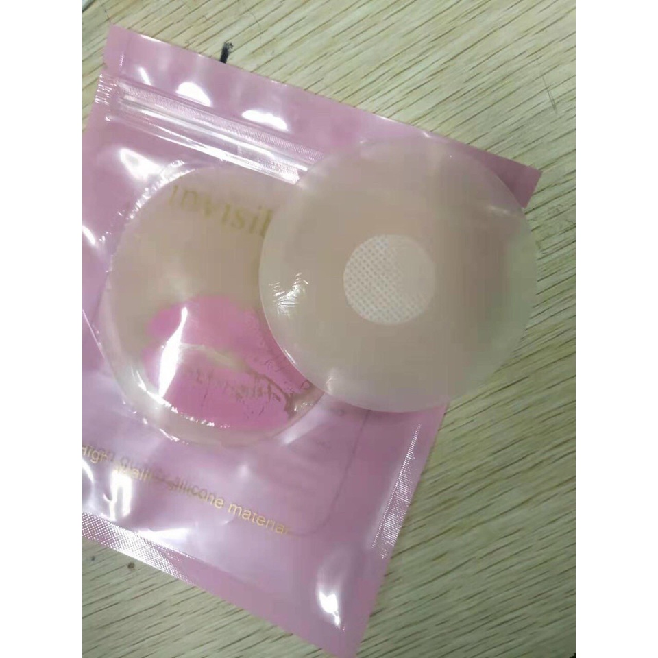 Miếng dán ngực tàng hình thần thánh Dán ngực silicon siêu dính không viền