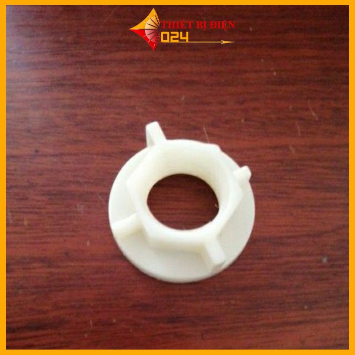 Ốc nhựa siết chân vòi nước lavabo, vòi rửa chén vào bệ lavabo