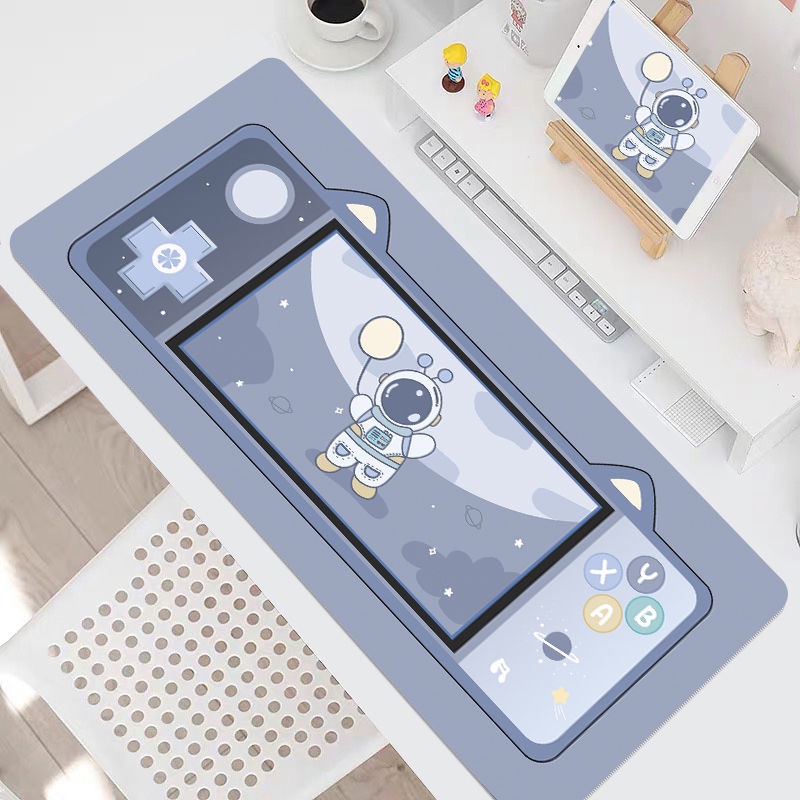 Tấm Lót Chuột Và Bàn Phím Chơi Game Cỡ Lớn In Hoạt Hình Dễ Thương