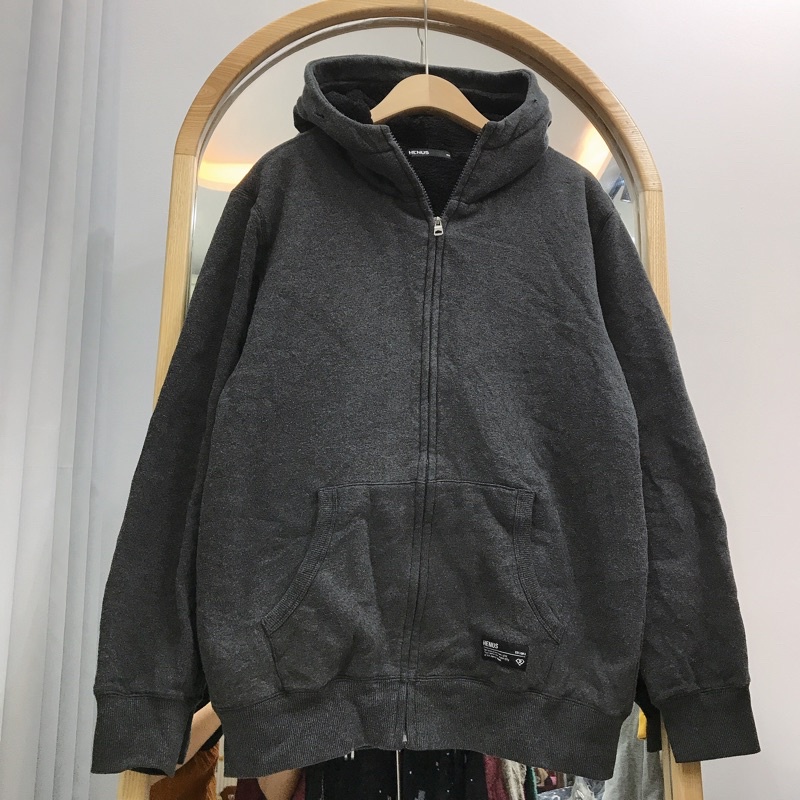 Áo khoác 2hand siêu mới(size trong ảnh)