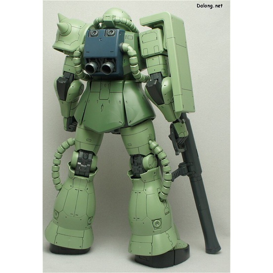 Mô hình lắp ráp Gundam Mega Size Model Zaku II 1/48 Daban