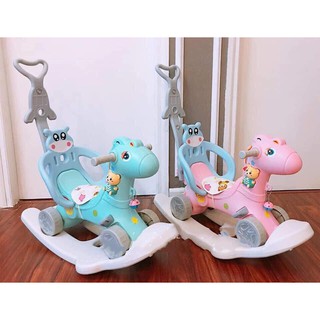 Ngựa bập bênh khiêm chòi chân 2 in 1 có nhạc, bánh xe phát sáng, có tựa để tay cho bé - Mẫu mới Shopee