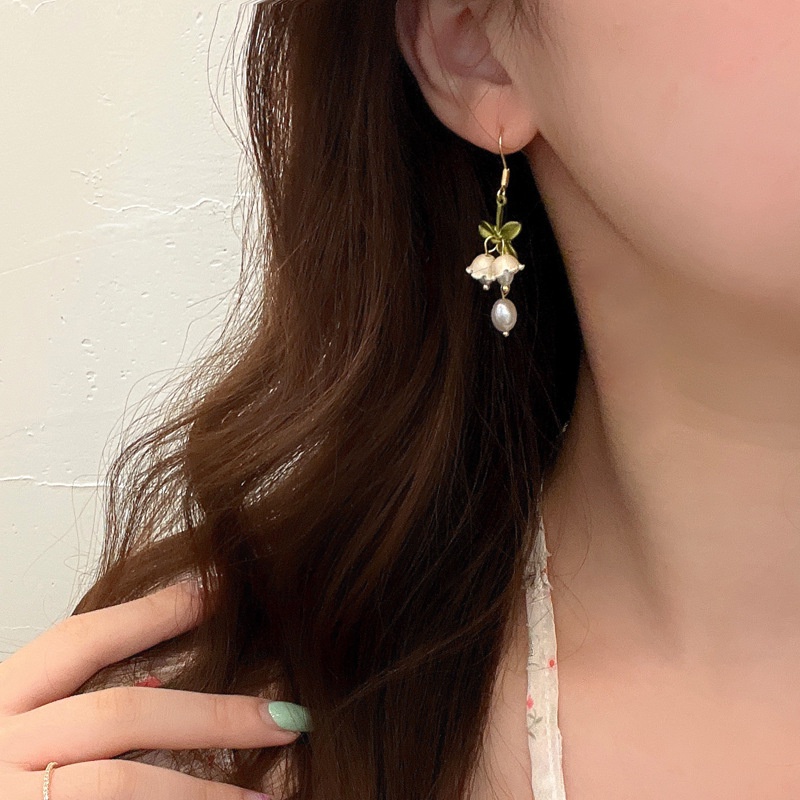 Khuyên Tai Dạng Móc Hình Bông Hoa Phong Cách Mori Phong Cách Cổ Điển Độc Đáo Cho Nữ F994