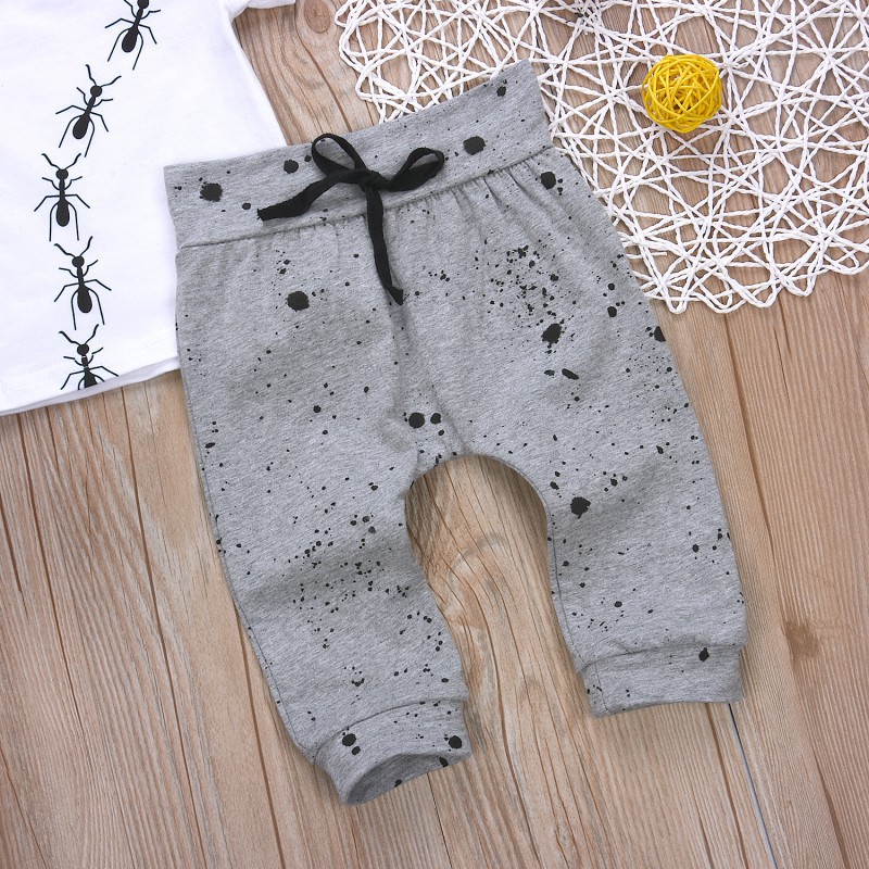 Set áo thun tay ngắn kèm quần dài họa tiết ngộ nghĩnh cho bé trai