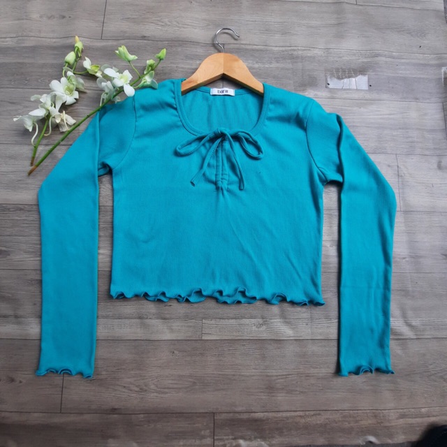 Áo Dài tay Croptop rút lên (av)