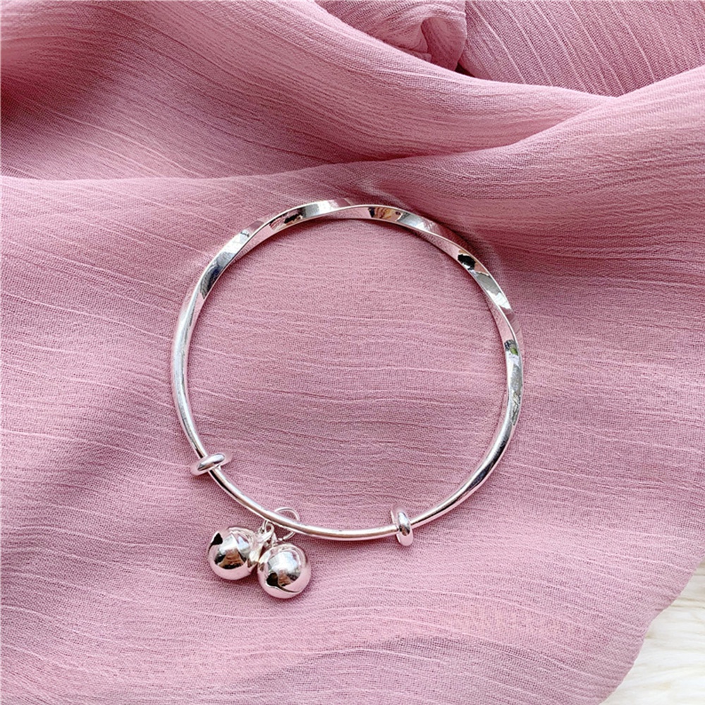 Vòng Đeo Tay Gắn Chuông Thời Trang Hàn Quốc Cổ Điển Dành Cho Nữ