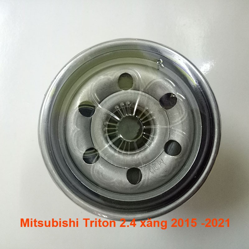 Lọc nhớt C415-14 dùng cho Mitsubishi Triton 2.4 máy xăng 2015, 2016, 2017, 2018, 2019, 2020, 2021 MD332687 JS Asakashi