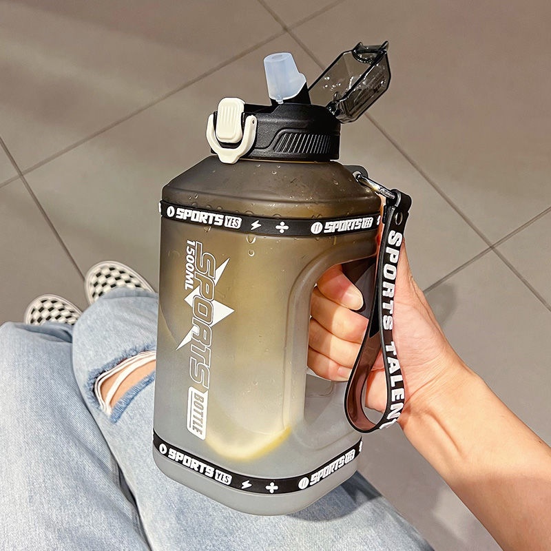 Bình Nước Thể Thao Bằng Silicone 2.3L / 1500ML / 2300ML