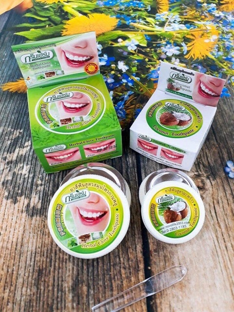 [ HCM SỈ ] Kem tẩy trắng răng Herbal Clove Toothpaste chính hãng Thái Lan