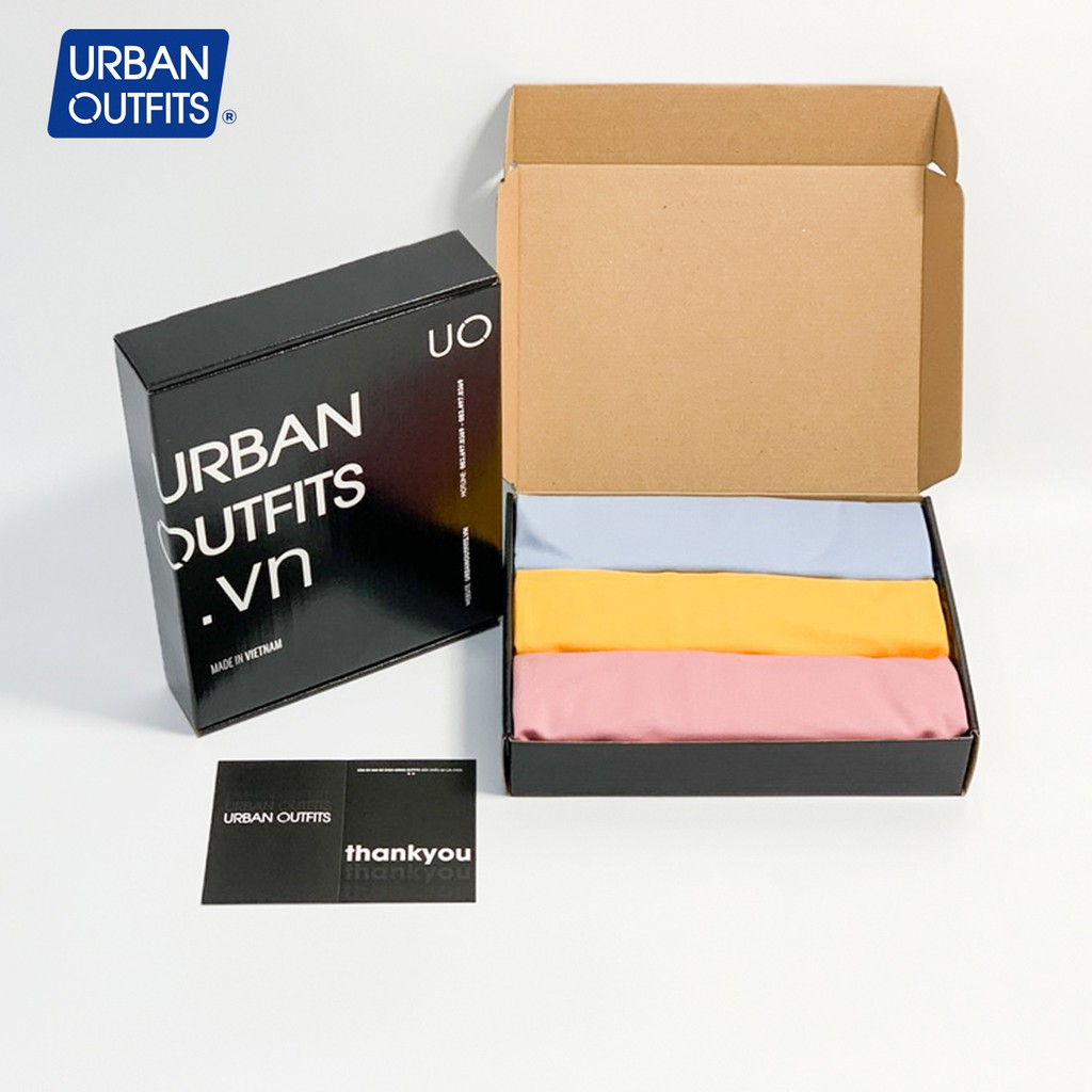 Áo Thun Tay Ngắn Nữ Nam URBAN OUTFITS In Chữ URBAN OUTFITS ATR07 Form Suông Vải Cotton 4 Chiều
