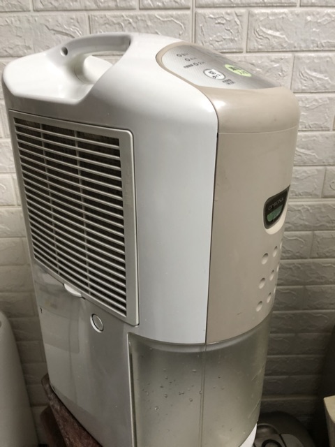 Máy hút ẩm CORONA