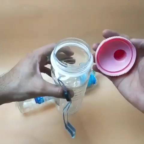 Bình nước học sinh Việt Nhật 550ml,750ml,900ml –Bình nước thể thao có quai dù treo (MS:0088/0089/0096) bokisd.store | BigBuy360 - bigbuy360.vn