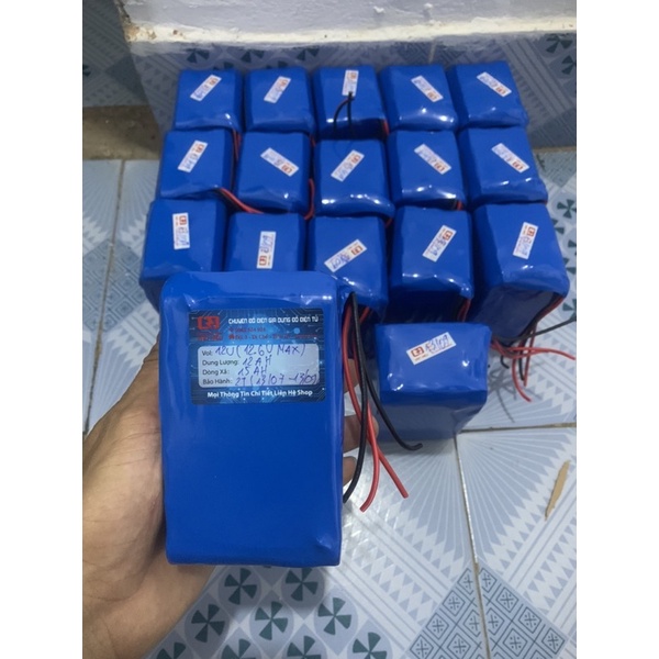 Khối pin 12v kèm sạc