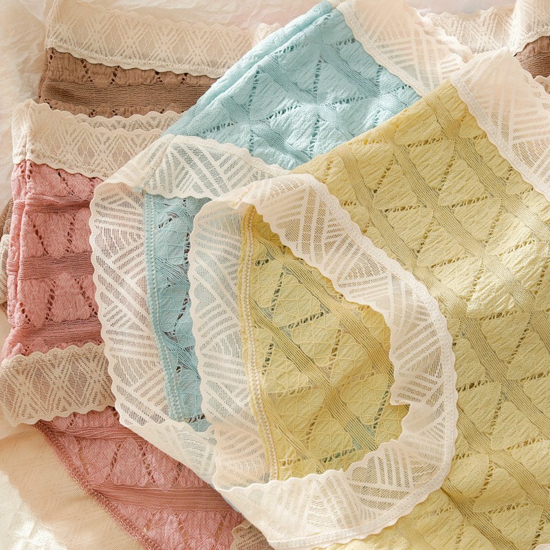 Quần lót nữ cotton Viền Ren Thông Hơi Cạp Mềm Không Gây Hằn QL258