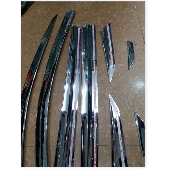 Bộ vè mưa mạ crom xe Hyundai Tucson 2015-2019