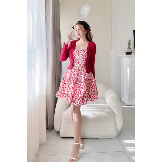 SET ĐẦM HOA CÚP 2 DÂY XOÈ + ÁO KHOÁC ĐỎ