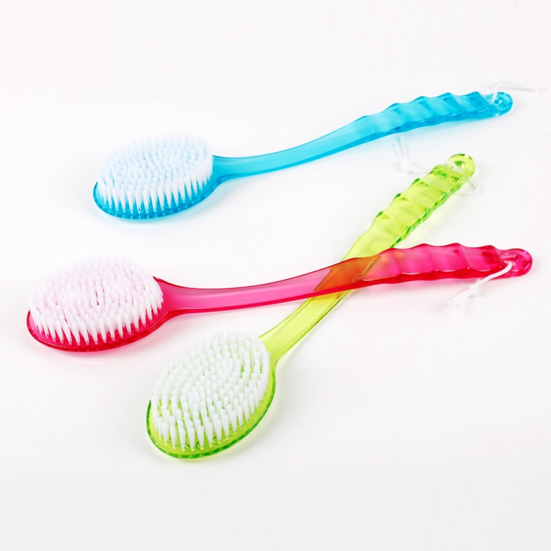 Bàn chải chà lưng tẩy tế bào chết có tay cầm dài tiện dụng