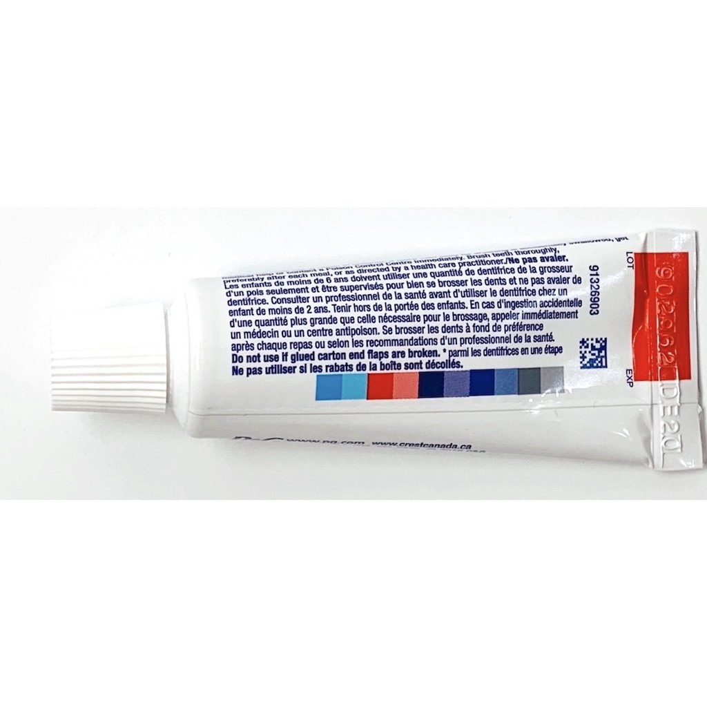 Kem đánh răng siêu trắng Crest 3D White Brilliance 20ml