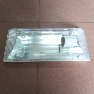 Hộp lắp đèn LED bulb (búp) đui xoáy, lắp nhà vệ sinh, tầng hầm