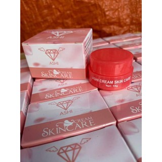 Mặt nạ trắng da se khít lỗ chân lông