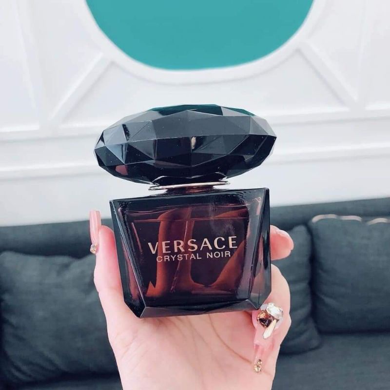 | 𝐕𝐄𝐍𝐓𝐈𝐒𝐇𝐎𝐏.𝟔𝟖 | Nước hoa VERSACE CRYSTAL Noir 90ml