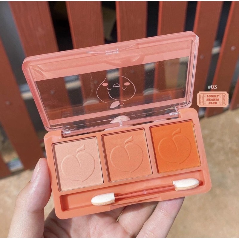 Phấn Má Hồng 3 Ngăn Iman Of Noble Peach Party Blusher