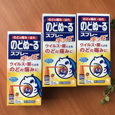 Xịt họng giảm ho rát họng Kobayashi Nhật Bản 15ml không mùi/bạc hà/dâu