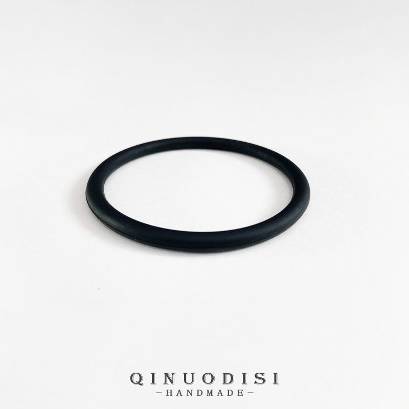 Gd Vòng Tay Silicon Màu Trắng Đen Phong Cách Bigbang Kwon Zhilong Đường Phố Hàn Quốc Dễ Phối Đồ Cho Nam Và Nữ Haobing Boutiqu