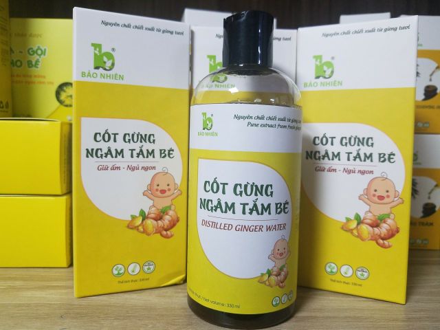 Combo Chăm sóc tắm giữ ấm cơ thể Bé Bảo Nhiên (1 dầu tràm ,1 Cốt gừng ,1 thảo dược tắm)