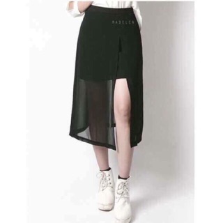 Chân váy lứoi xẽ tà