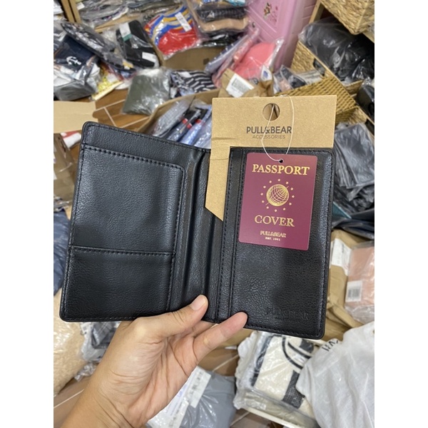 Ví đựng pasport nam hàng hiệu Pullbear