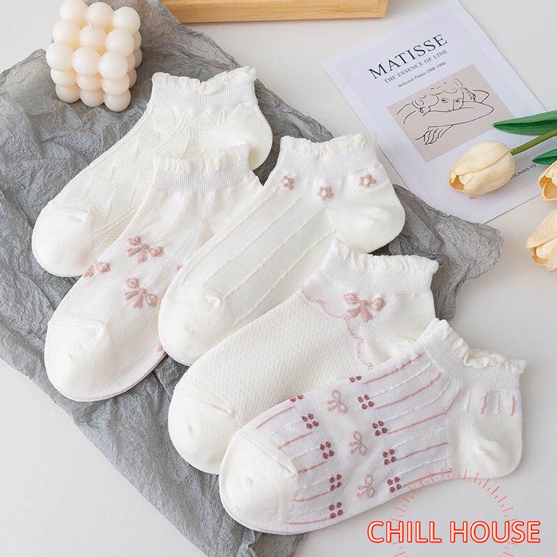 Tất nữ-tất cổ ngắn nền trắng hoạ tiết hình hoa kute T783 CHILL HOUSE