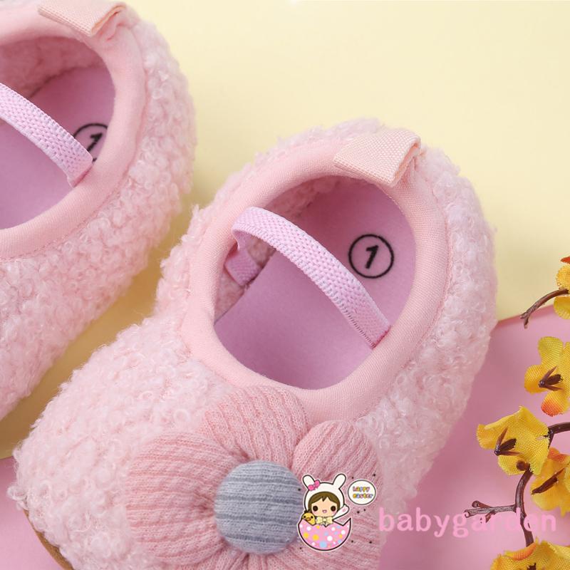 Giày da lộn đế mềm chống trượt dành cho bé gái