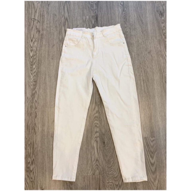 Quần jeans boy trắng