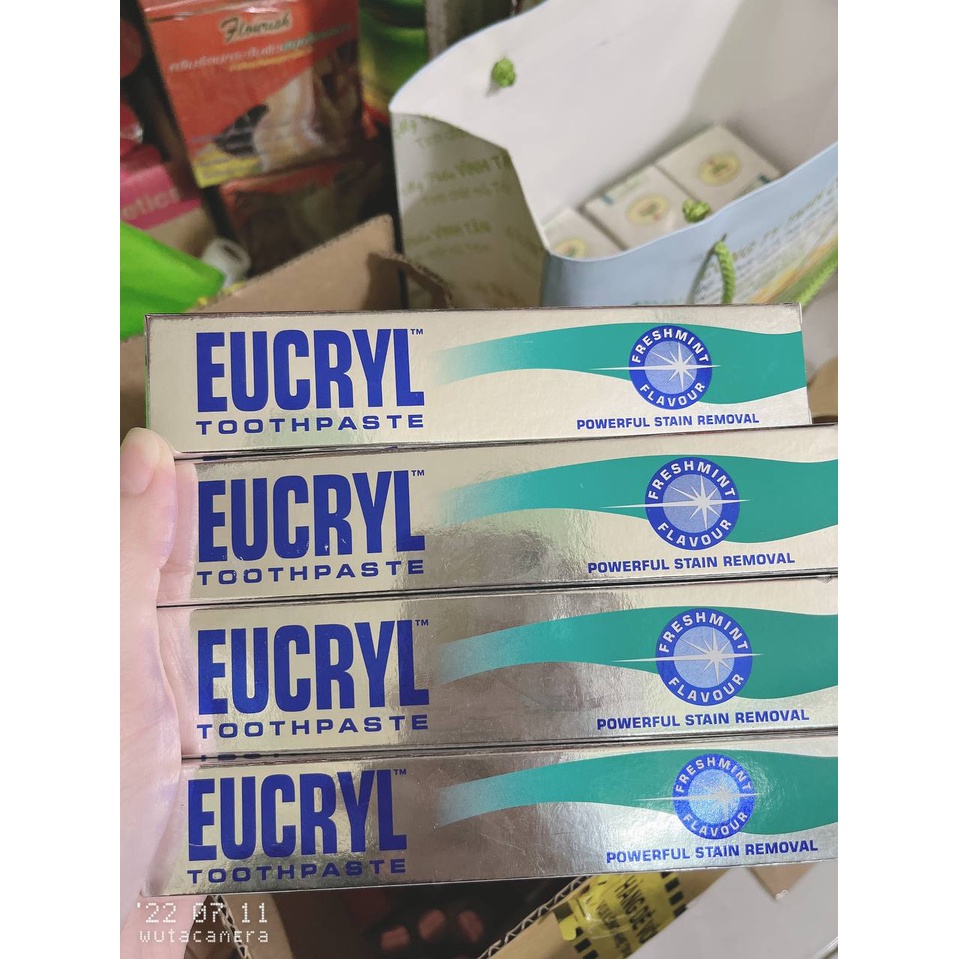 Kem Đánh Răng Tẩy Trắng Eucryl Toothpaste 62g