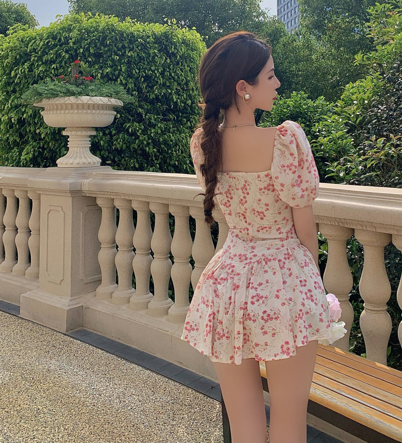 Đầm Tay Phồng Cổ Vuông Họa Tiết Hoa Xinh Xắn Phong Cách Hàn Quốc | BigBuy360 - bigbuy360.vn