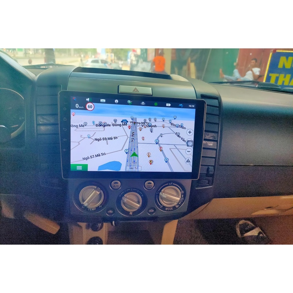 Mặt dưỡng kèm dây nguồn zin lắp màn hình Android cho xe FORD EVEREST