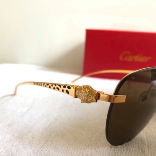 Kính cartier râm thời trang.