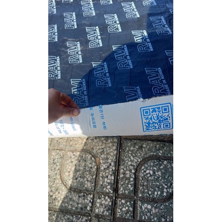 giấy dầu chống dột, keo dán tôn chống thấm chống dột 1m x 1m loại tốt có sẵn keo chỉ cần bóc ra dán