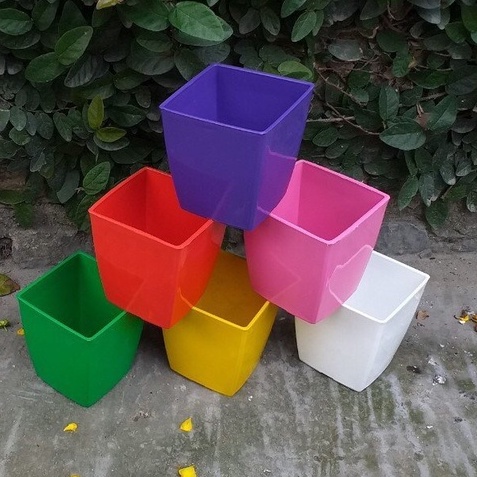 Chậu nhựa vuông trồng cây văn phòng đủ size từ 9 - 25cm kèm đĩa