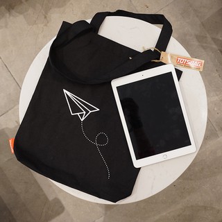 Túi Vải Tote Màu Đen Cao Cấp, Dày Dặn Túi Canvas Hình Máy Bay, Thời Trang Basic Dễ Phối Đồ - TotsBAG