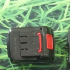 Pin dùng cho máy khoan pin Makita 12v vuông