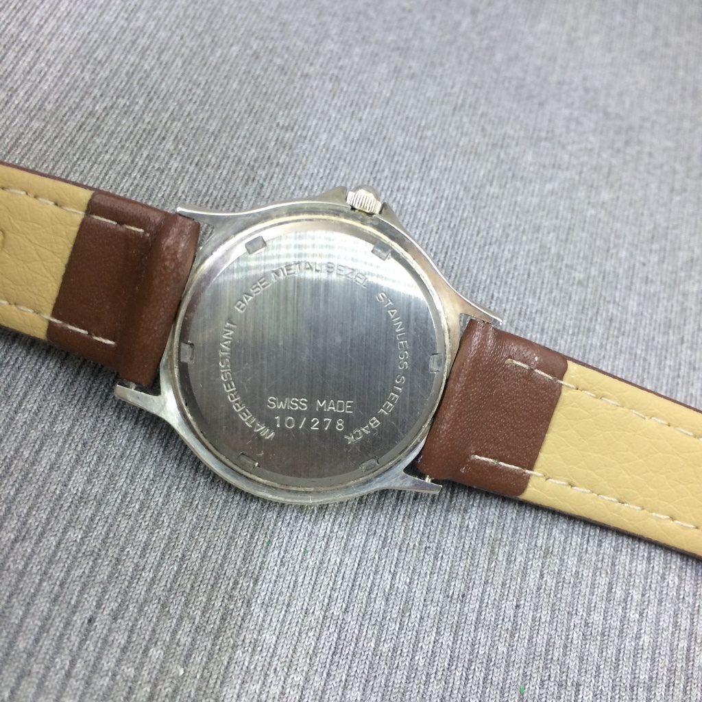 Đồng hồ nữ Swiss made trăng sao Thụy Sĩ