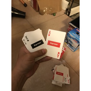 Bộ tú lơ khơ Supreme