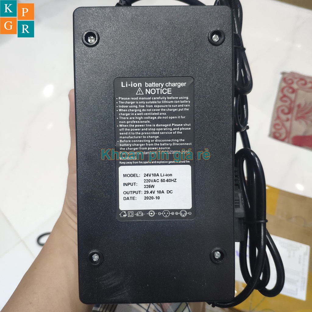 Sạc 7S 29.4V 10A dùng cho pin Li-ion 3.7V