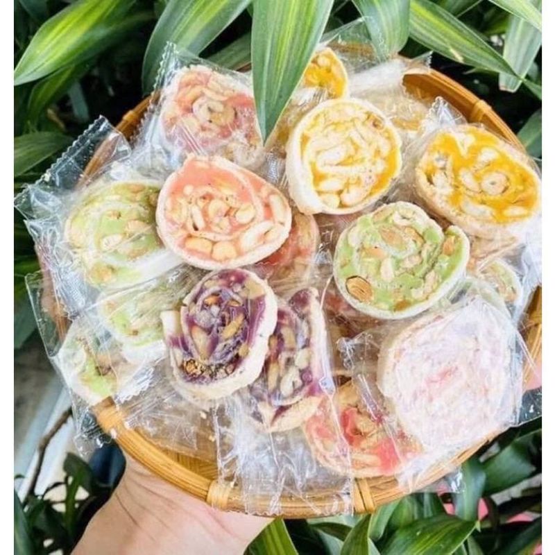 1KG KẸO DỪA CUỘN ĐẬU PHỘNG BÁNH TRÁNG ĐỦ VỊ