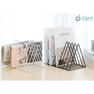 [SẮT DÀY DẶN] Kệ sách để bàn tam giác bằng sắt S-KSĐB-01