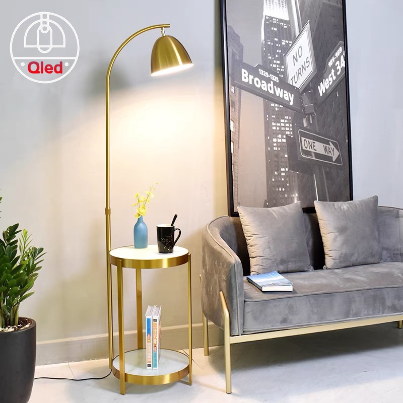 Đèn cây đứng decord trang trí 3 chân bàn đá cao cấp, sang trọng