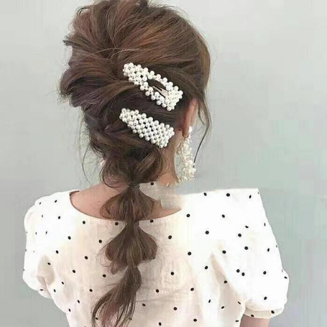 Combo 2 cây kẹp ngọc trai nhân tạo hot trend giá cực tốt