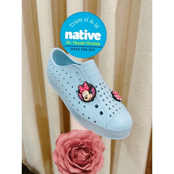 Giày xuất cho cả gia đình